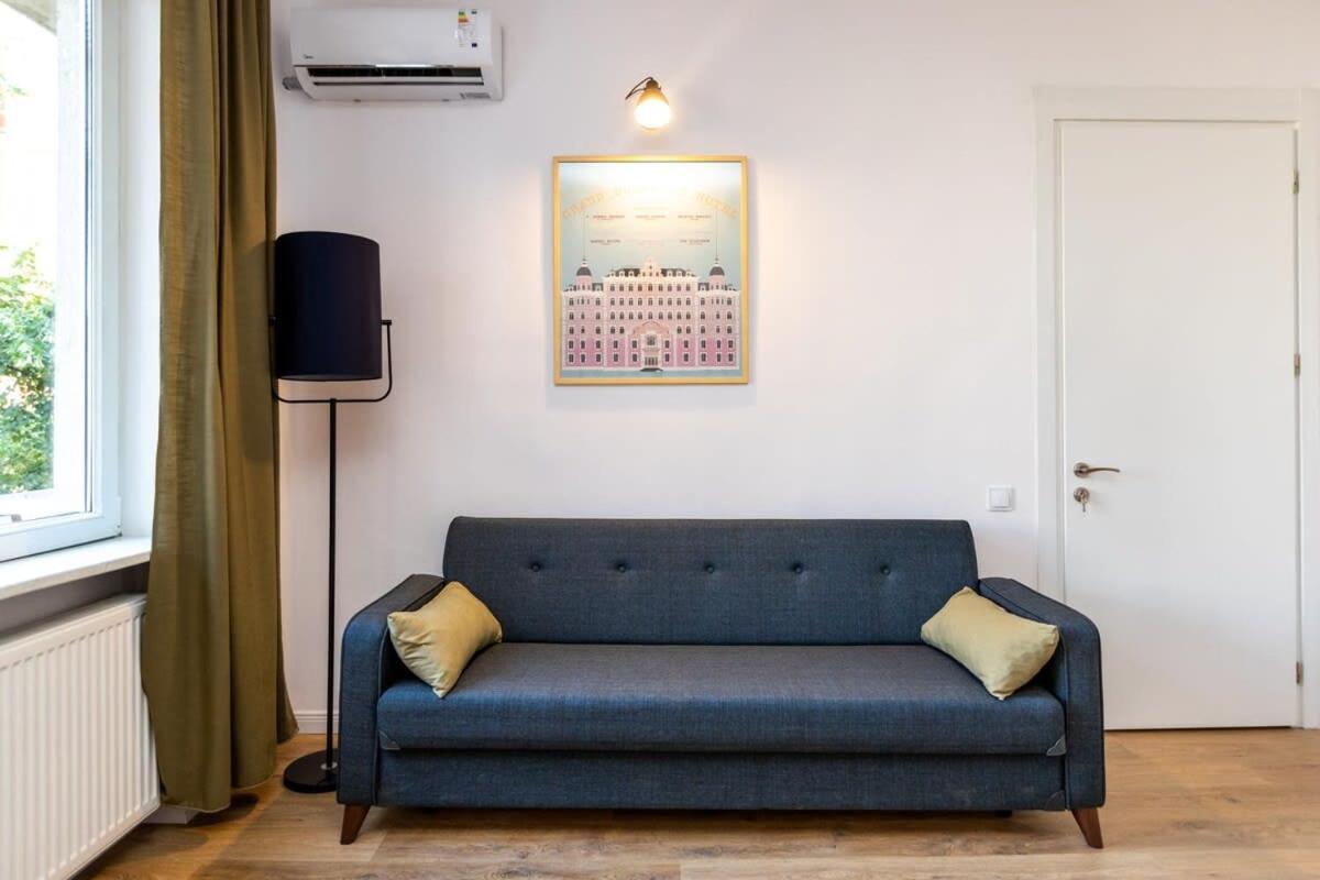 Central Vera Studio - Ideal For 3 - By Wehost Tbilisi Buitenkant foto